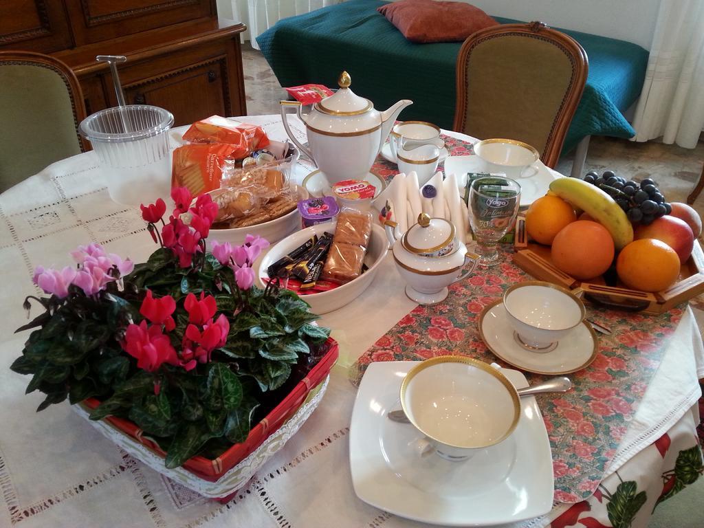 غالاّراتي B&B Gloria المظهر الخارجي الصورة