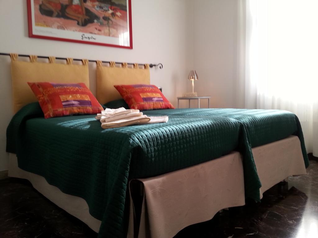 غالاّراتي B&B Gloria المظهر الخارجي الصورة